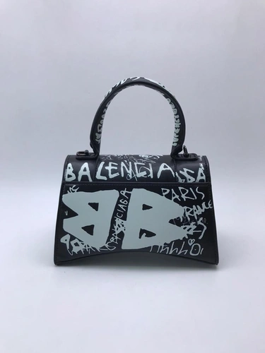 Женская кожаная сумка Balenciaga черно-белая фото-5