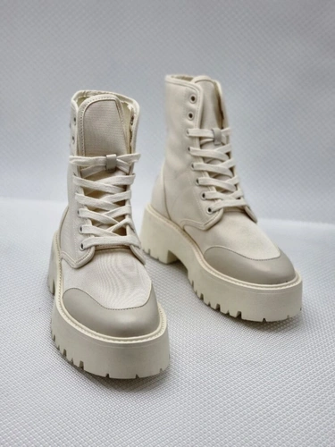 Celine ботинки E97329 White фото-2
