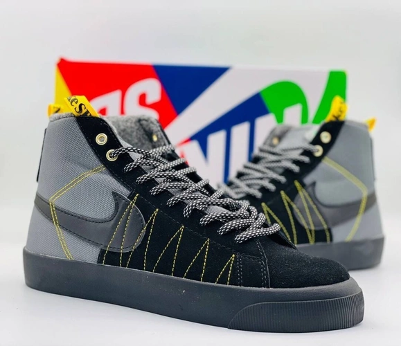 Кроссовки Nike SB Zoom Blazer Mid L.Grey-Black