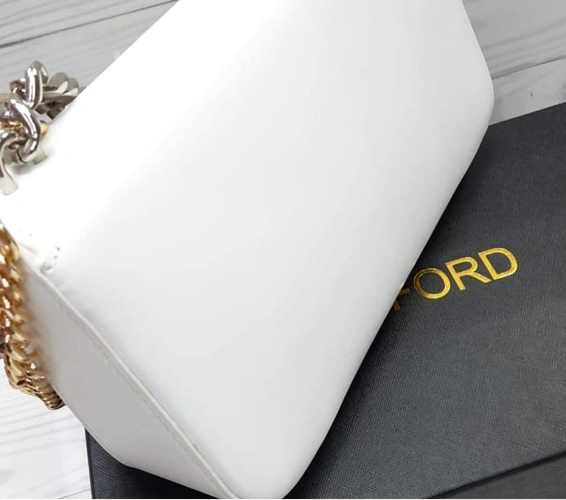 Женская кожаная сумка кросс-боди Tom Ford белая с цепочками 24/15 см фото-2