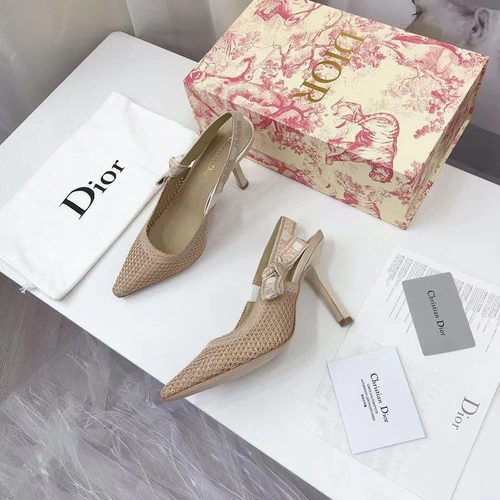 Туфли-босоножки женские Christian Dior бежевые на высоком каблуке коллекция лето 2021 фото-5
