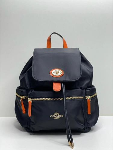 Женский рюкзак Coach тканевый чёрный с откидным клапаном с оранжевыми вставками 25/30/13 см