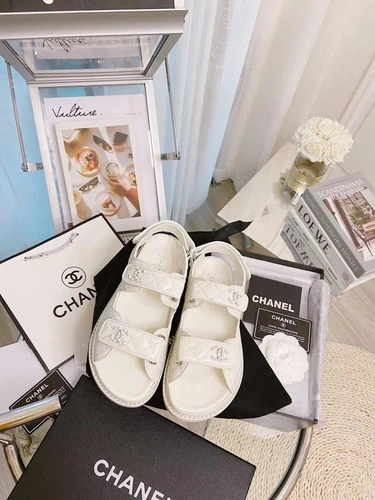 Сандалии женские кожаные Chanel белые премиум-люкс коллекция 2021-2022 фото-6