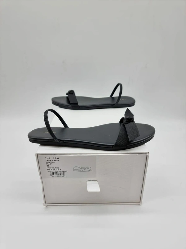 Сандалии женские The Row кожаные Bow Sandal F1356EG10BLK чёрные фото-2