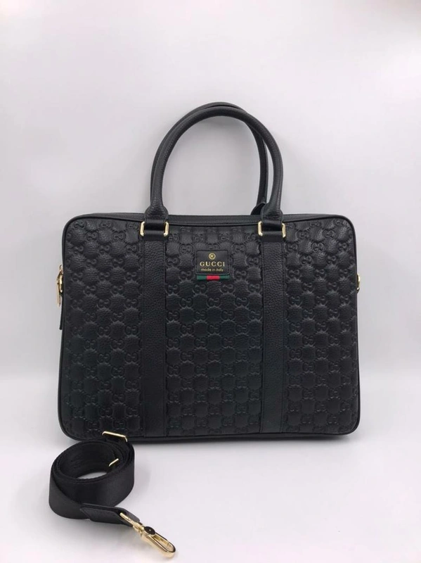 Сумка для документов Gucci из тисненой кожи черная 38/29/7 см