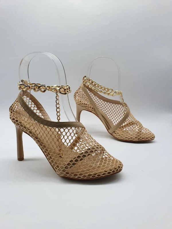 Босоножки Bottega Veneta High Heel with Chain 2021 Beige фото-2