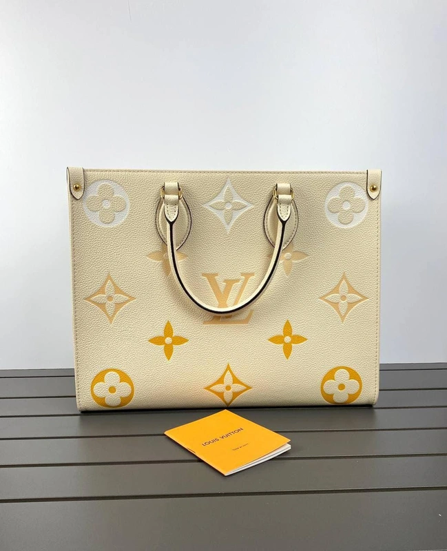 Женская кожаная сумка Louis Vuitton Onthego MM кремовая с рисунком премиум-люкс качества 35/27/14 см фото-3