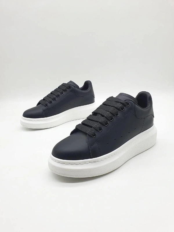 Кроссовки Alexander McQueen Oversized Larry White Black фото-4