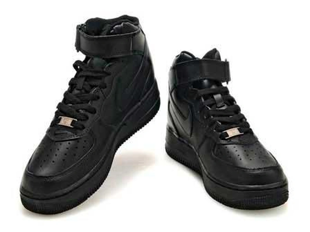 Кроссовки Nike Air Force 1 Mid Black фото-3