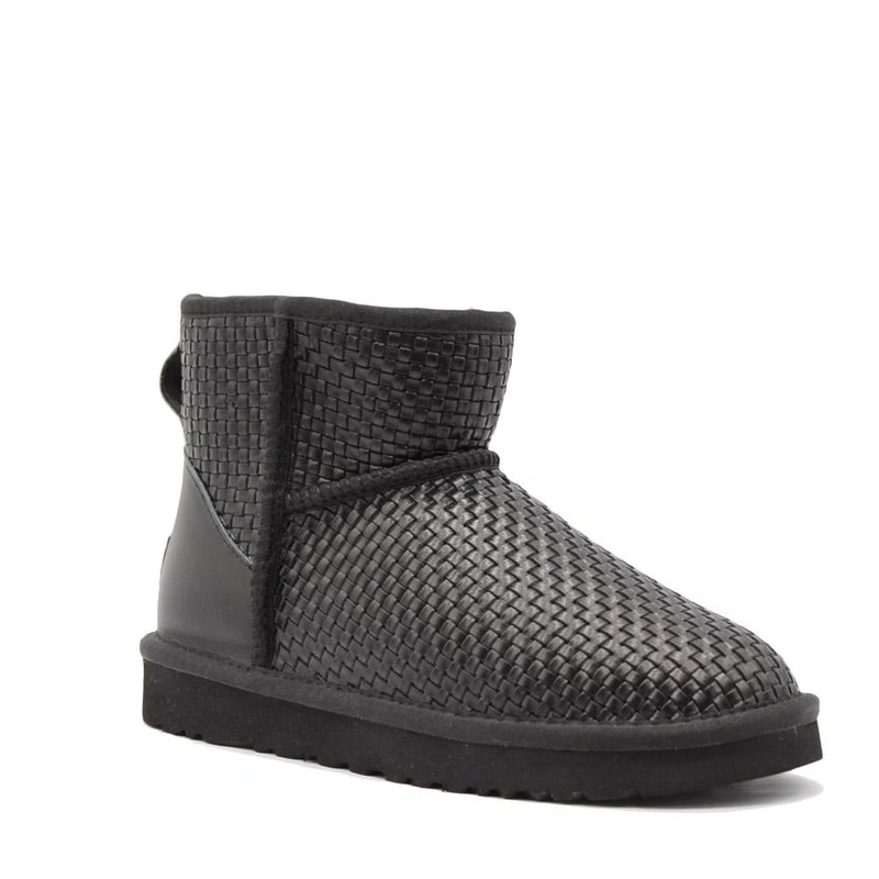 Угги женские ботинки UGG Mini Classic Wover Bottega Black фото-2