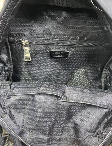 Рюкзак Prada из нейлона черный 30/29 см. фото-2
