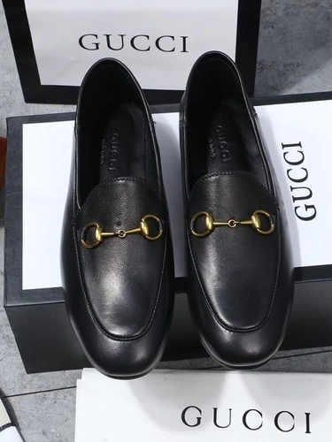 Туфли женские Gucci Brixton Premium A108106 черные