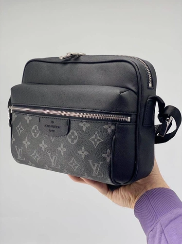 Мужская сумка Louis Vuitton Outdoor черная 24/17 коллекция 2021-2022 фото-5