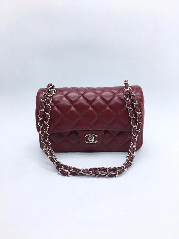 Женская сумка Chanel 26x16x8 красная A53888