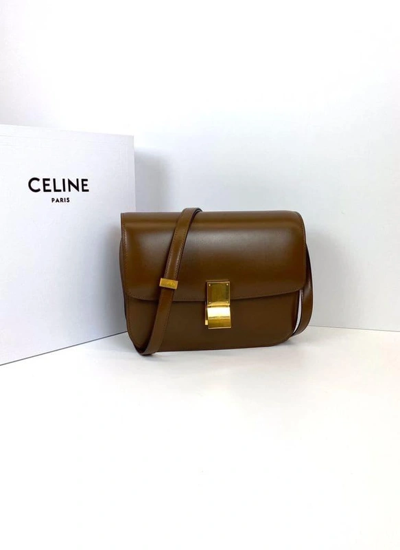 Женская кожаная сумка Celine  Medium Classic коричневая премиум-люкс 22/16/9 фото-5