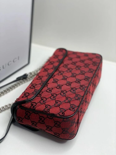 Женская тканевая сумка Gucci бордовая с рисунком-монограммой 27/15/8 см фото-3