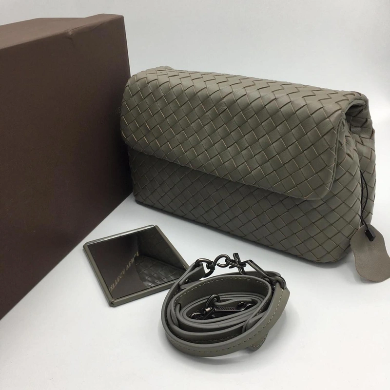 Сумка Bottega Veneta Olimpia Small Intrecciato 25 x 14 Khaki