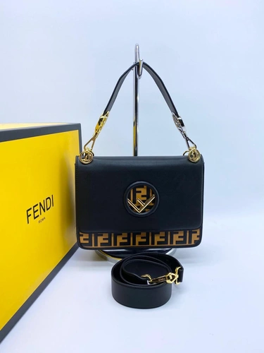 Женская сумка Fendi черная A54131 фото-3