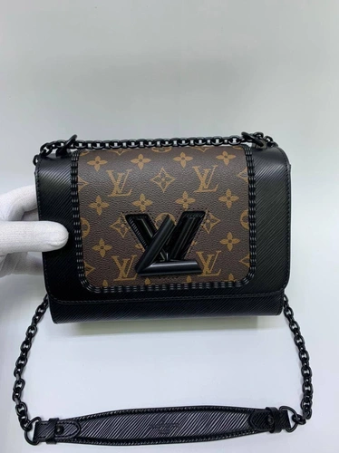 Женская кожаная сумка Louis Vuitton каштановая 23/17 коллекция 2021-2022