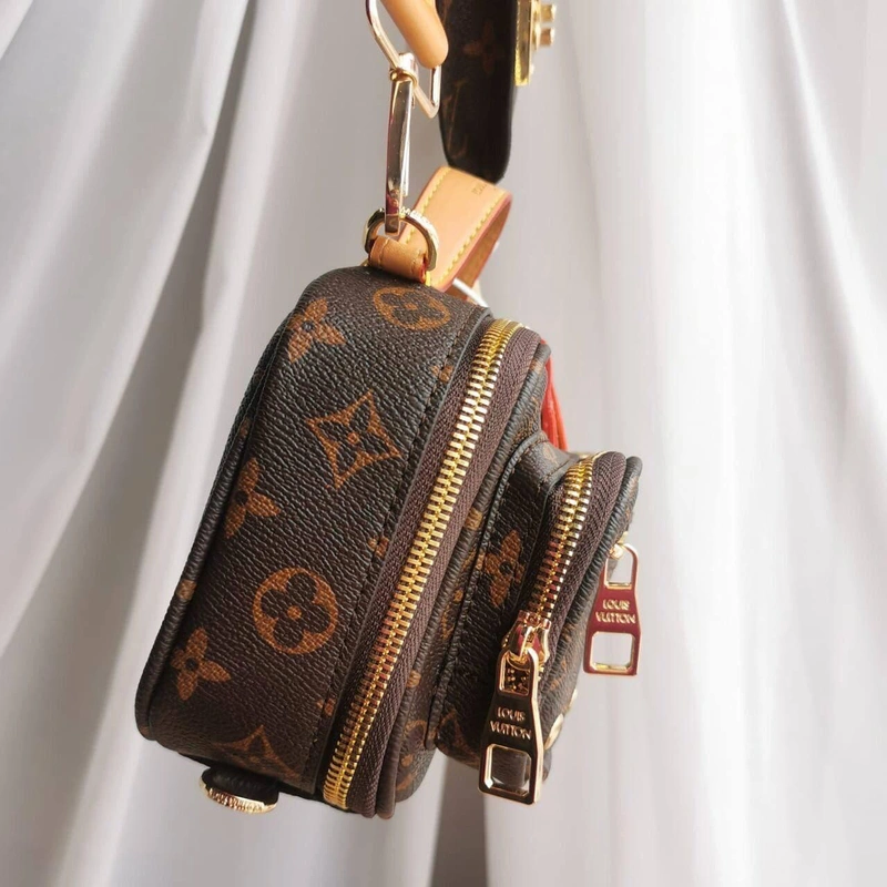 Женская сумка Louis Vuitton коричневая 20/13 коллекция 2021-2022 фото-8