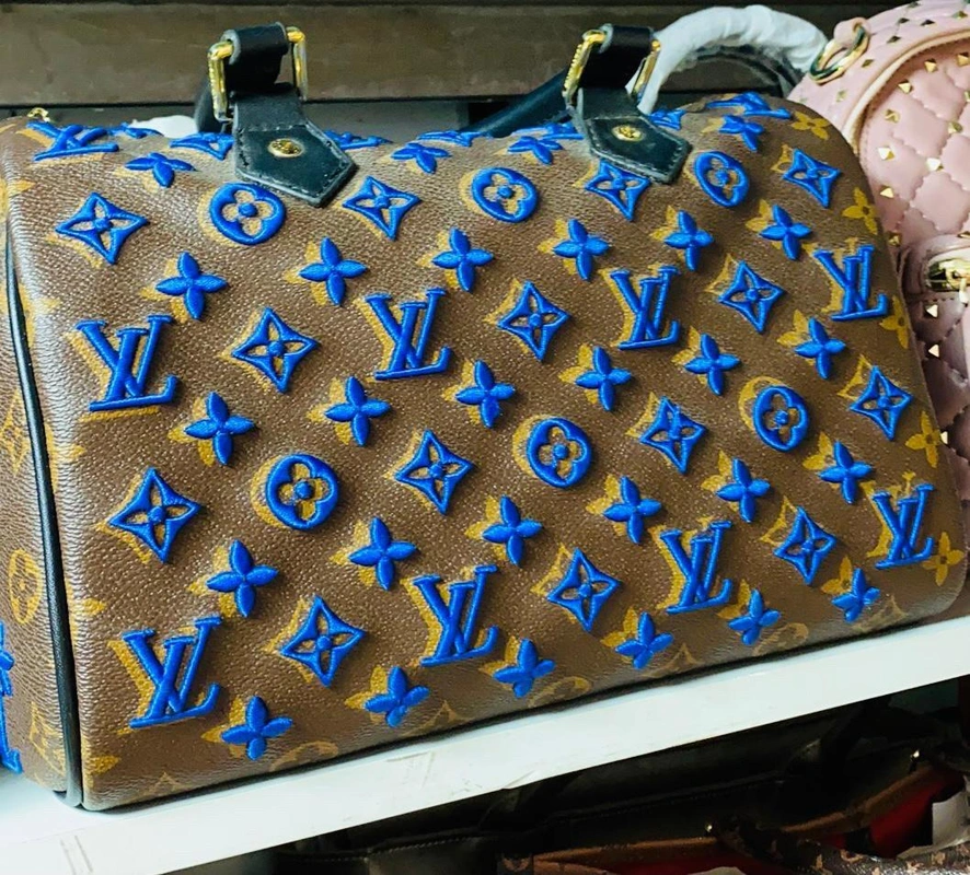 Сумка Louis Vuitton из канвы коричневая с синим рисунком-монограммой 30/23 см фото-4