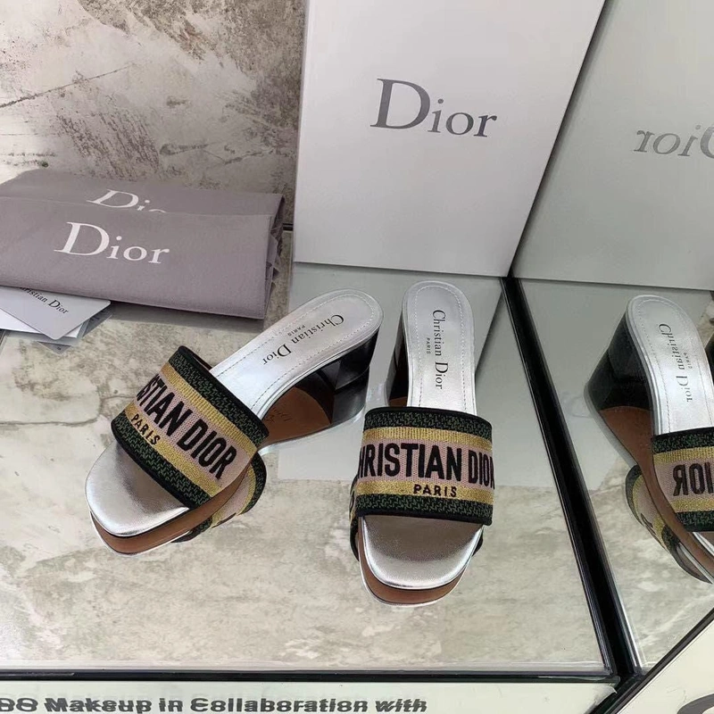 Босоножки женские Christian Dior премиум-люкс коллекция 2021-2022 A73791 фото-2