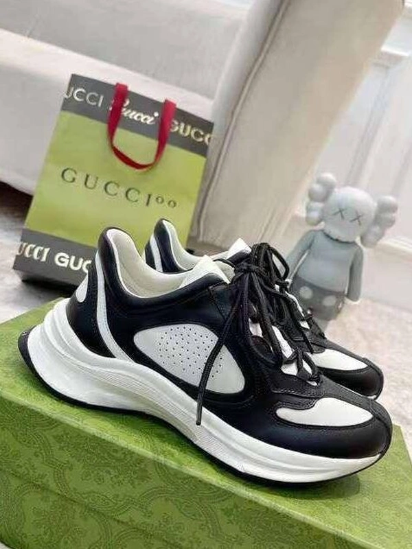 Кроссовки Gucci Run Leather Vintage A105180 White Black