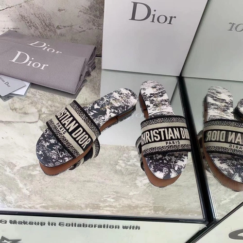 Шлёпанцы женские Christian Dior разноцветные премиум-люкс коллекция 2021-2022 A73231 фото-5