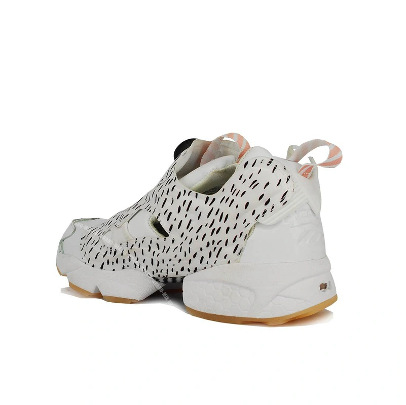 Кроссовки Reebok x Vetements Insta Pump Fury IP12X2 Lines фото-6