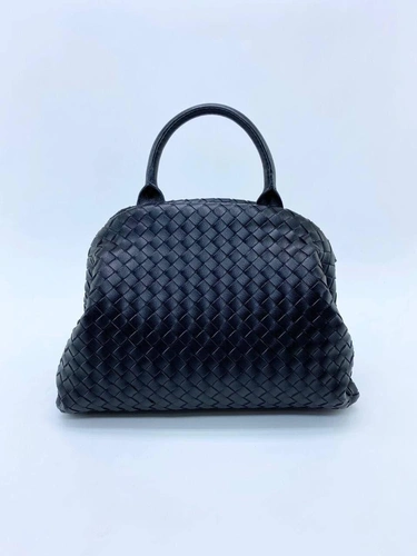 Женская кожаная сумка Bottega Veneta черная 28/21/8 фото-4