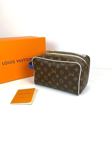 Женская сумка Louis Vuitton Cloakroom Dopp Kit LV x NBA премиум-люкс коричневая 24/15/15 фото-3