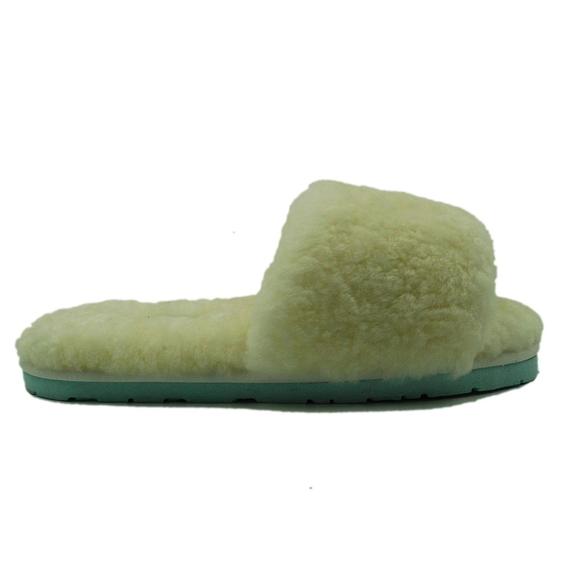 Угги тапочки женские UGG Fluff Slide Slippers I Do White