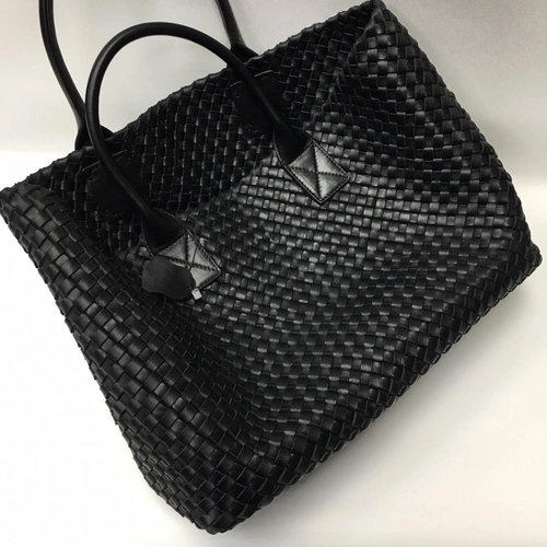 Сумка Bottega Veneta Cabat Black фото-3