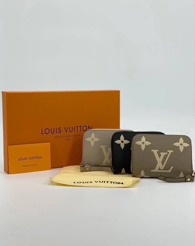 Женский кожаный кошелёк Louis Vuitton бежевый 11/8 коллекция 2021-2022 фото-4