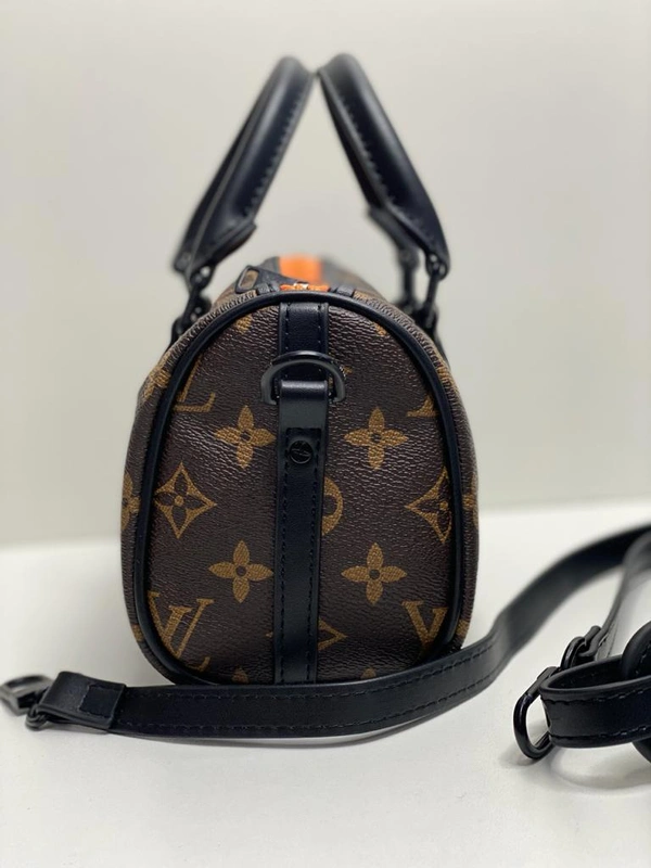 Женская сумка Louis Vuitton из канвы Monogram коричневая 20/13/9 см фото-5