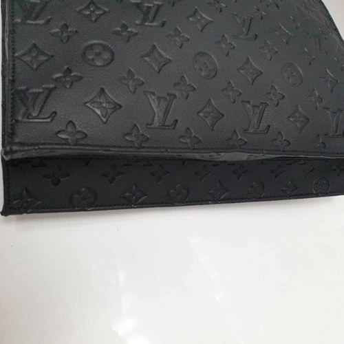 Женская кожаная сумка-тоут Louis Vuitton черная 38/36/9 фото-6