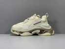 Кроссовки женские Balenciaga Triple S белые кожаные A54206 фото-1