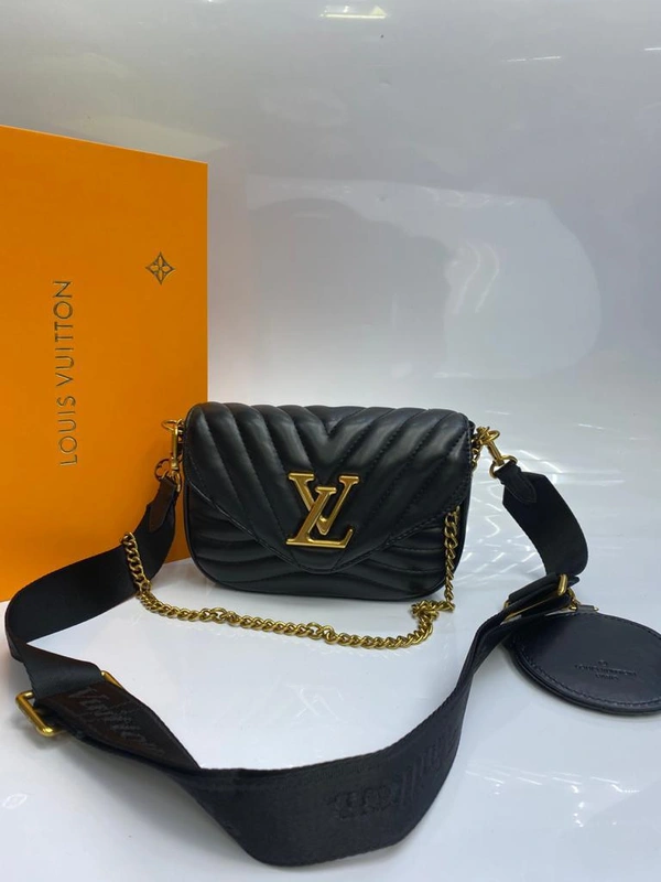 Клатч женский кожаный Louis Vuitton черный 20/13/5 см