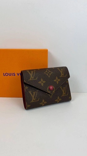 Кошелек Louis Vuitton премиум-люкс коричневый 12/9,5/2 A64310