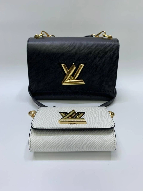 Женская кожаная сумка Louis Vuitton черная 23/17 коллекция 2021-2022 A68461 фото-6