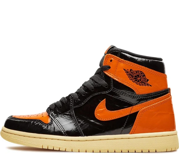 Кроссовки Nike Air Jordan 1 Retro Black/Orange a71189