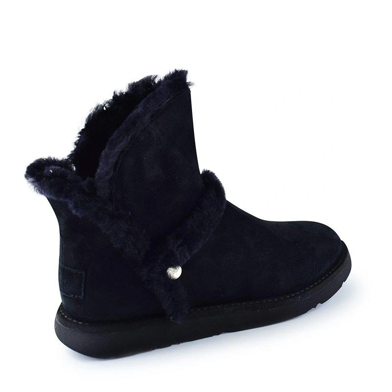 Угги женские ботинки UGG Luxe Spill Seam Mini Boot Black фото-4