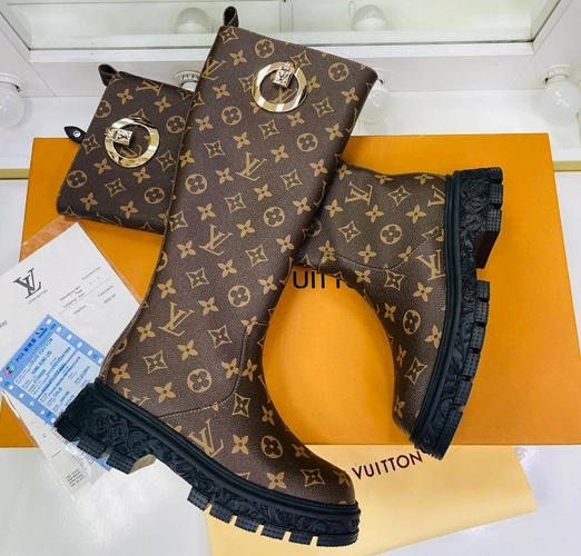 Сапоги женские Louis Vuitton коричневые А5012 фото-3