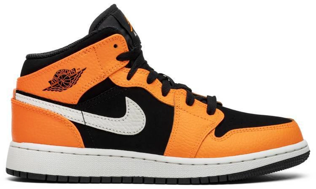 Кроссовки Nike Air Jordan 1 Retro Black/Orange a72275 фото-2