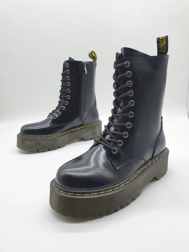 Ботинки женские Dr Martens черные A53613