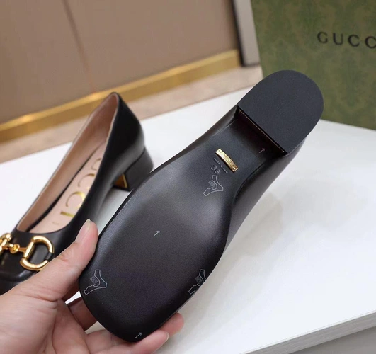 Туфли женские Gucci черные премиум-люкс коллекция 2021-2022 A82629 фото-5