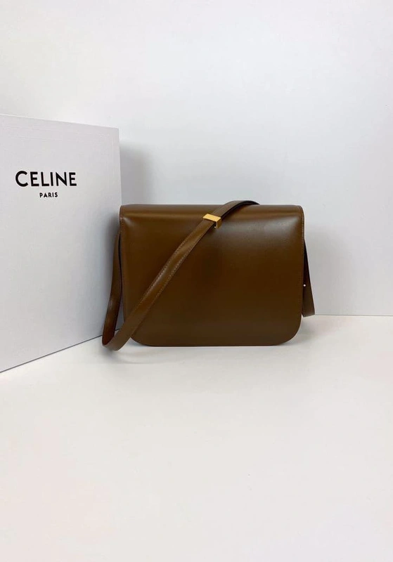 Женская кожаная сумка Celine  Medium Classic коричневая премиум-люкс 22/16/9 фото-3