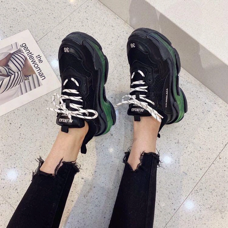 Кроссовки женские Balenciaga Triple S черно-зеленые фото-4