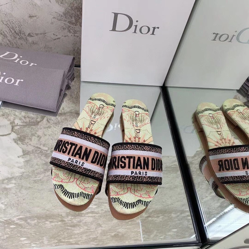 Шлёпанцы женские Christian Dior разноцветные премиум-люкс коллекция 2021-2022 A73264 фото-5