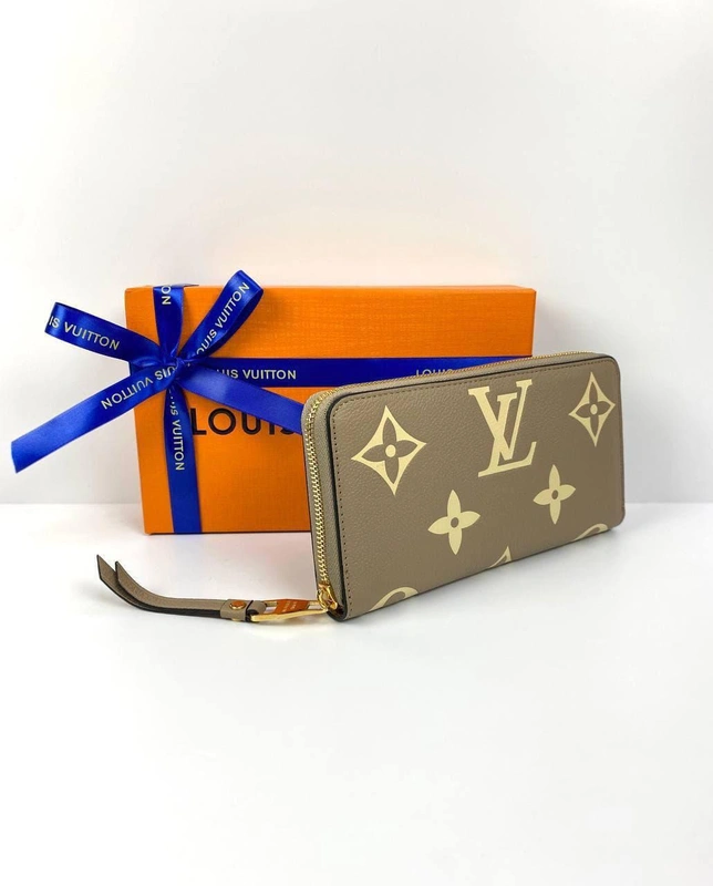 Кошелёк женский Louis Vuitton Zippy бежевый из тиснёной мягкой кожи Monogram Empreinte премиум-люкс 19/10/2,5 см